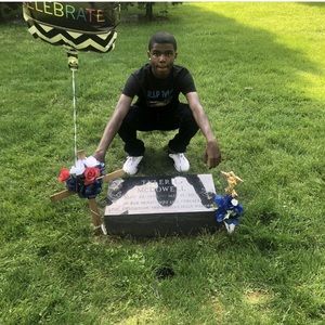 Meet your Posher, Eric